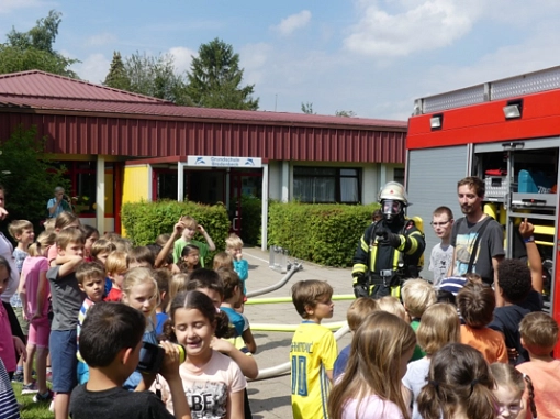 2019 Brandschutzübung Bild 2 © Grundschule Bredenbeck